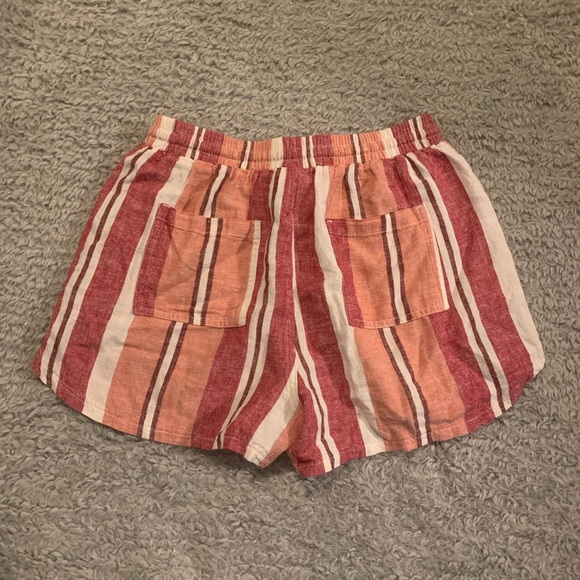 Universal Thread Shorts - Picture 2 of 6